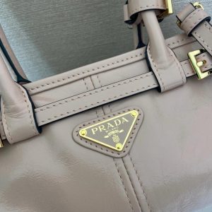 Prada Bag 23.5/12 cm