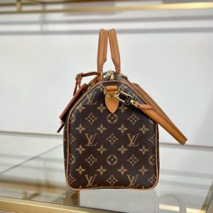 Louis Vuitton Bag 30/21 cm